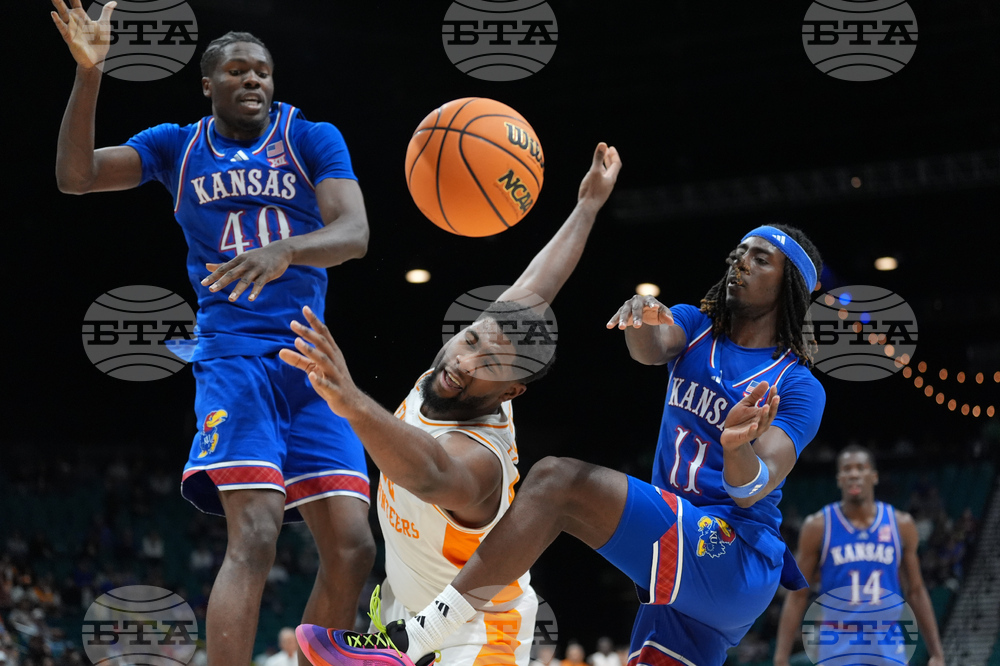 APTOPIX Kansas Tennessee Basketball