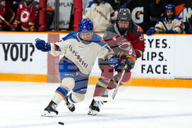 PWHL Goldeneyes Charge Hockey