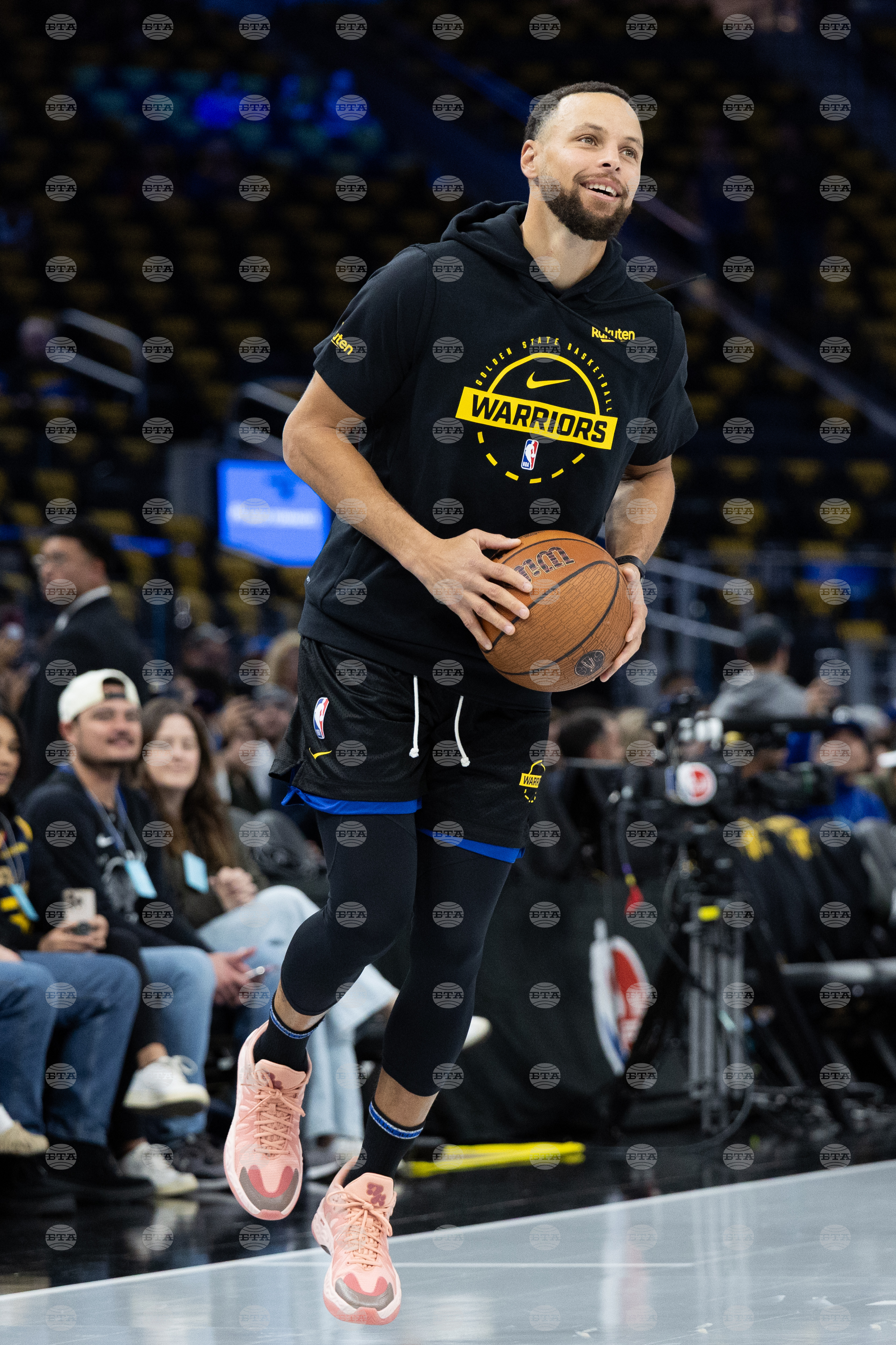 Rockets Warriors Basketball