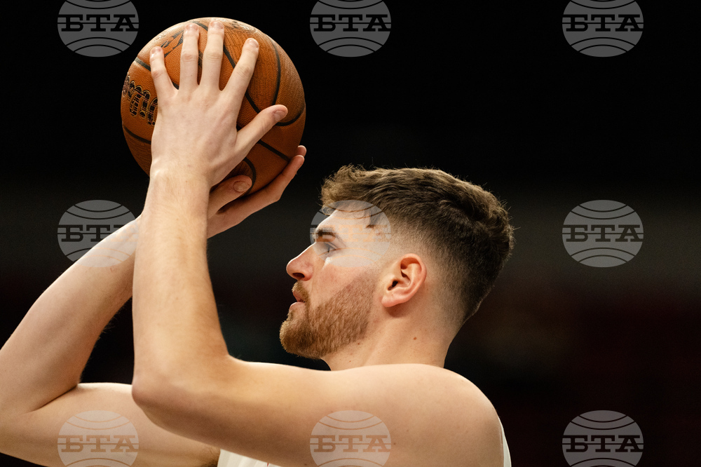 Spurs Trail Blazers Basketball