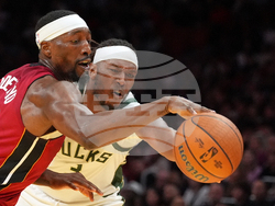 Bucks Heat Basketball