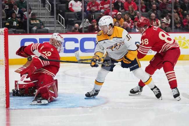 Колорадо отбеляза трети пореден мач без допуснат гол в НХЛ с два рекорда, Вилям Нюландер вкара 15-и победен гол в продължението за Торонто