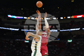 Bucks Heat Basketball