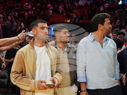 Bucks Heat Basketball