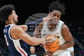 APTOPIX Gonzaga Michigan Basketball