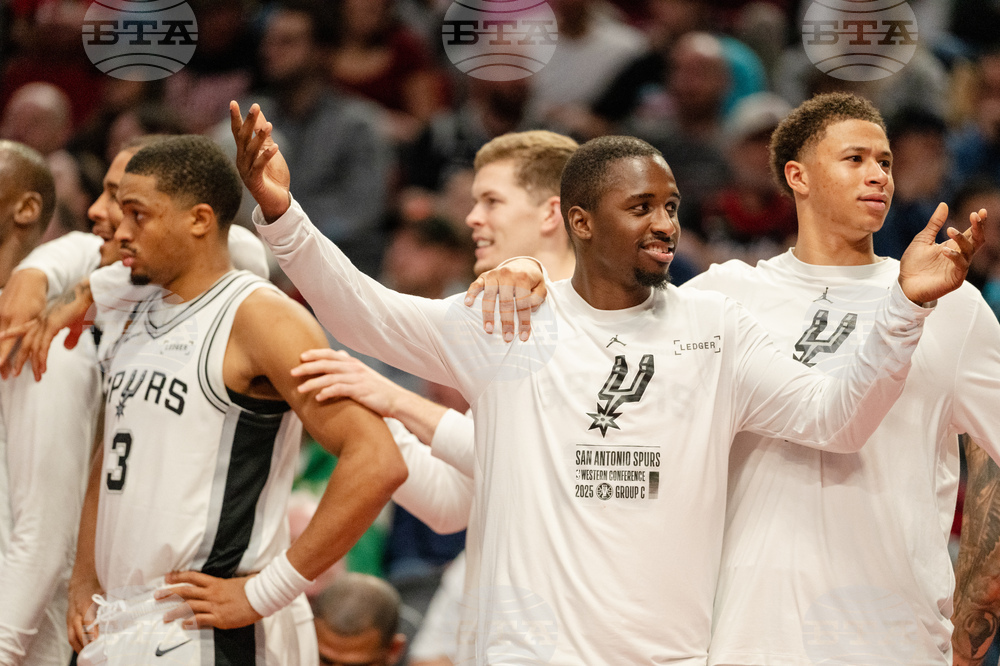 Spurs Trail Blazers Basketball