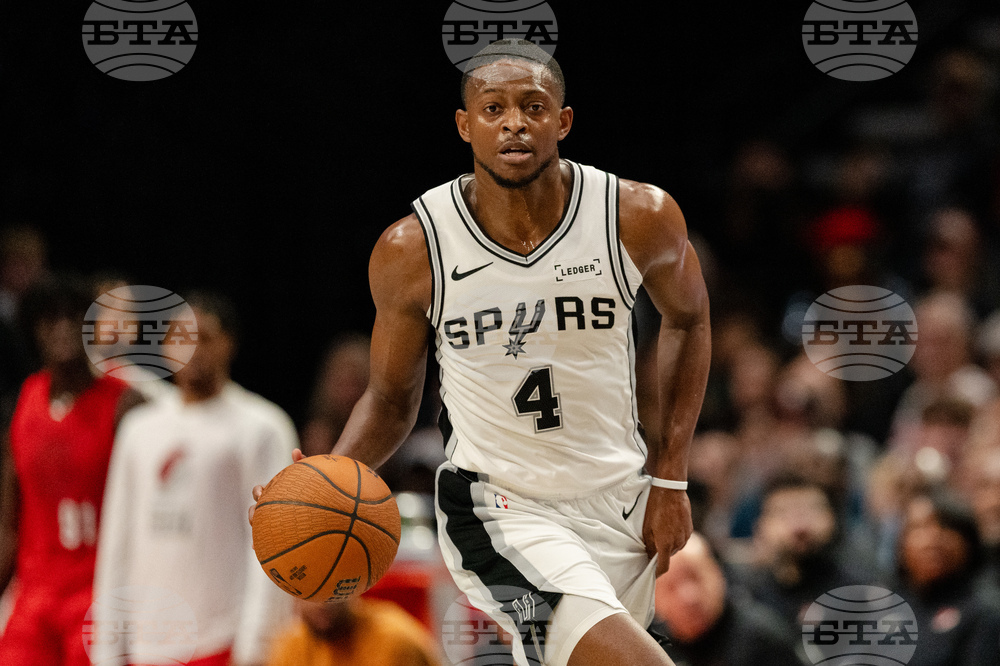 Spurs Trail Blazers Basketball