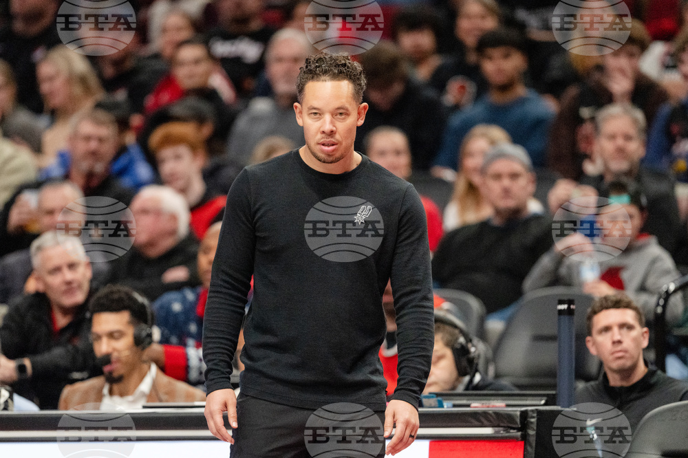 Spurs Trail Blazers Basketball