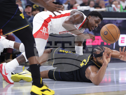 Rockets Warriors Basketball