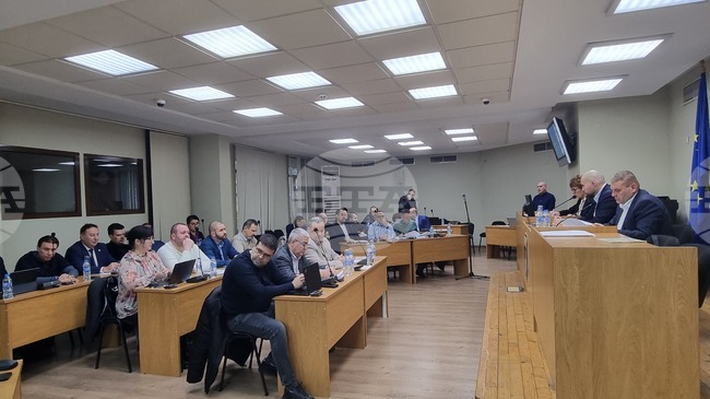 Съветниците в Плевен приеха промени в реда за безвъзмездно ползване на общински помещения от политически партии