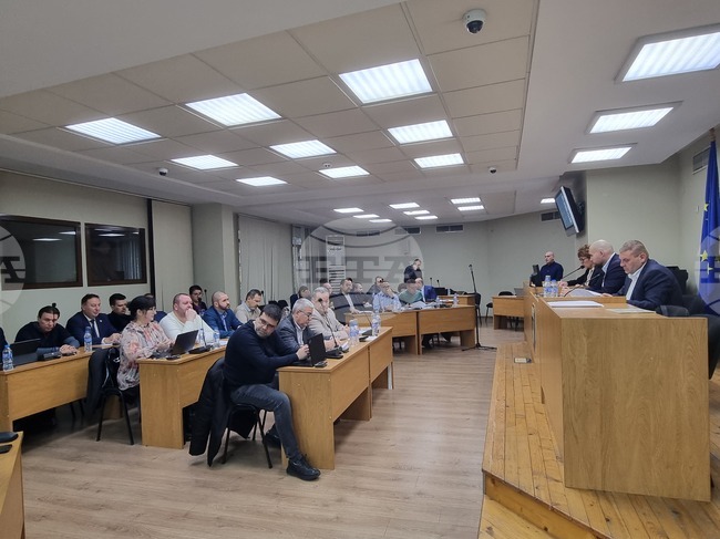 Съветниците в Плевен приеха промени в реда за безвъзмездно ползване на общински помещения от политически партии