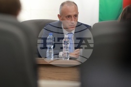 Министерство на образованието и науката (МОН )- структура на училищното образование - дискусия