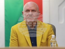 Министерство на образованието и науката (МОН ) - структура на училищното образование - дискусия