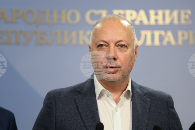 Енергийното подпомагане на бизнеса задържа цените за потребителите, каза премиерът Росен Желязков