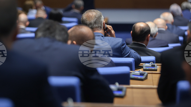 Публичните предприятия да въведат система за управление на корупционния риск, включваща и служител по почтеност, реши парламентът