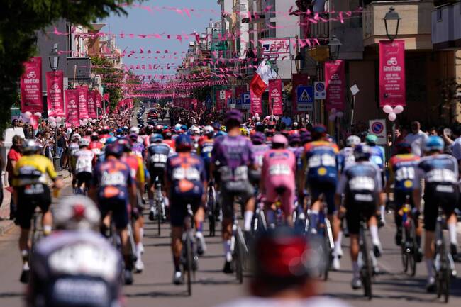 София официално ще е домакин на финалния български етап от колоездачната обиколката на Италия през 2026 г. 