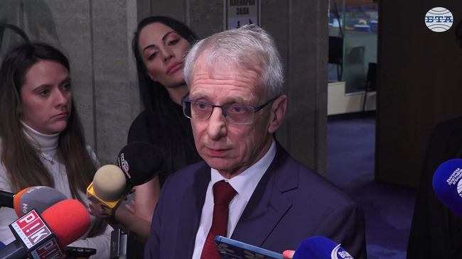 От „Продължаваме промяната“ ще изпратят сигнал до прокуратурата заради агресия на депутат от „ДПС- Ново начало“ срещу техен сътрудник