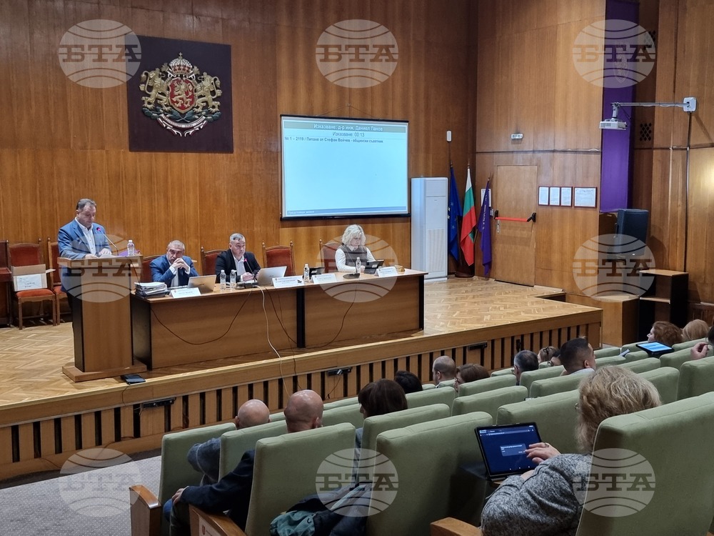 Цената за паркиране във Велико Търново ще нарасне от лев на лев и петдесет с промените в наредбите, гласувани от Общинския съвет