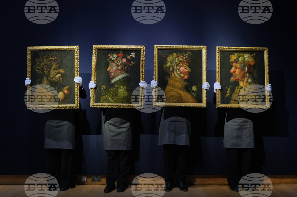 APTOPIX Britain Auction