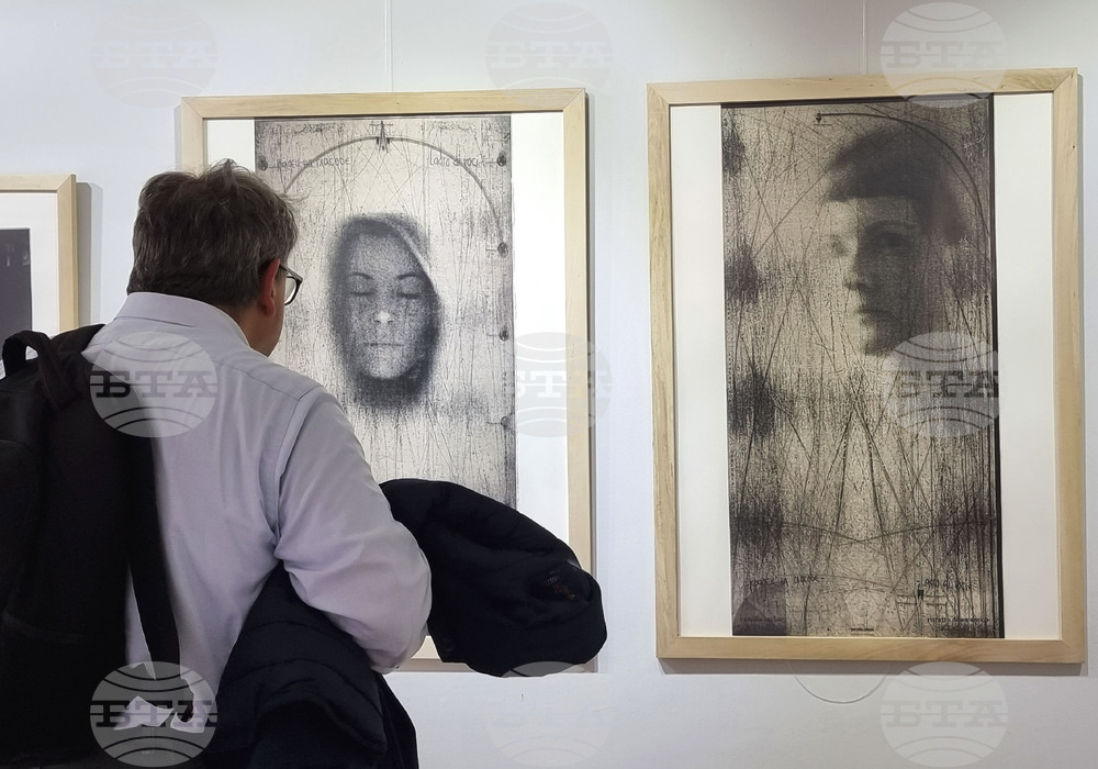 Варна - галерия „Ларго“ - „Полет“ - изложба графика