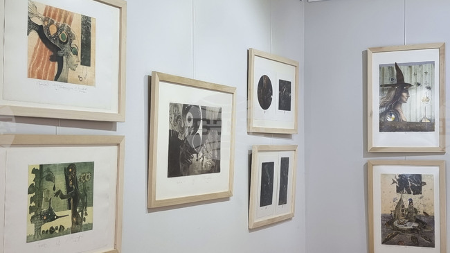 Варненската галерия „Ларго“ гостува в италианския град Варезе с графичната изложба „Полет“