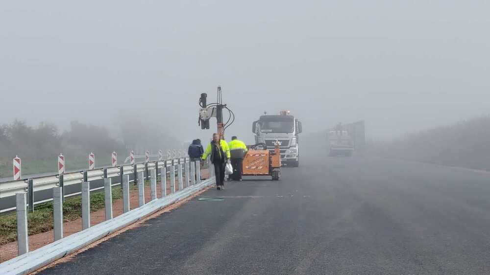 Завърши асфалтирането в ремонтиран участък на автомагистрала „Тракия“ в област Сливен