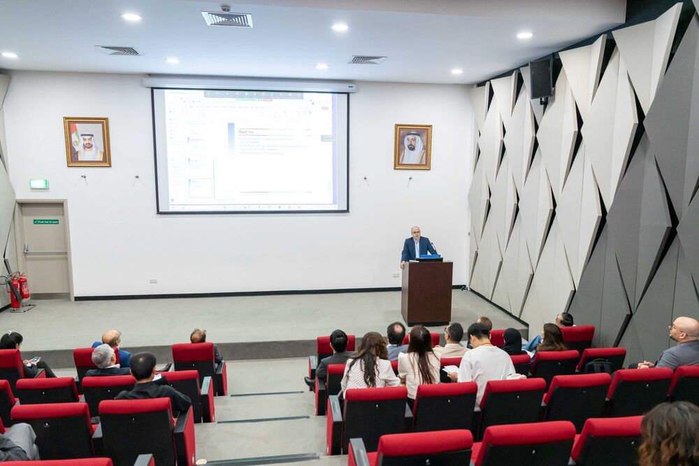 УАМ: Американският университет в емирство Шарджа представи на международна конференция изследвания в областта на изкуствения интелект