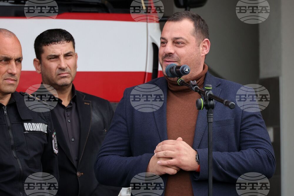 Средец - обновена сграда на пожарната служба - откриване