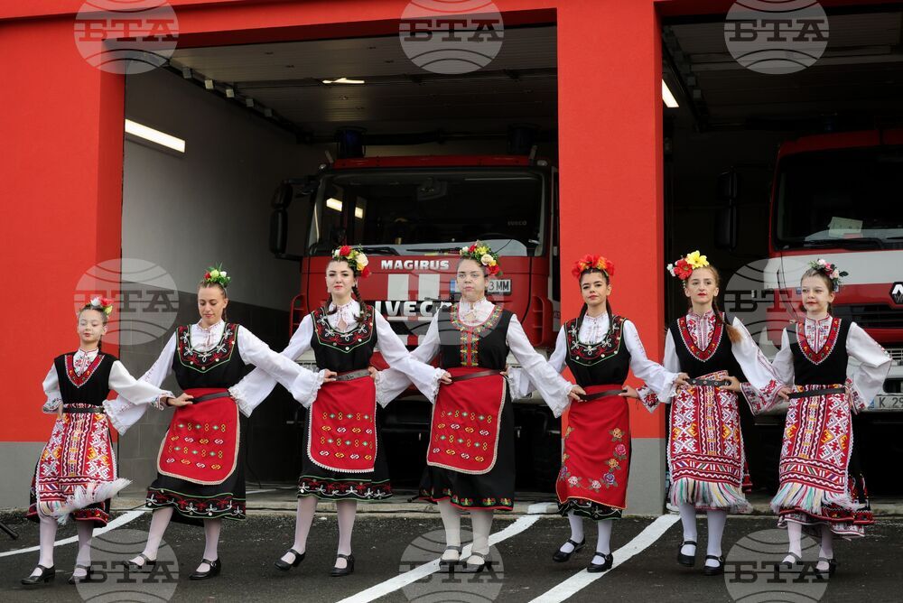 Средец - обновена сграда на пожарната служба - откриване