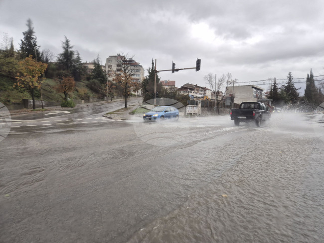 Комисия от Общинска администрация-Петрич ще направи оглед на щетите от проливните дъждове през изминалите дни