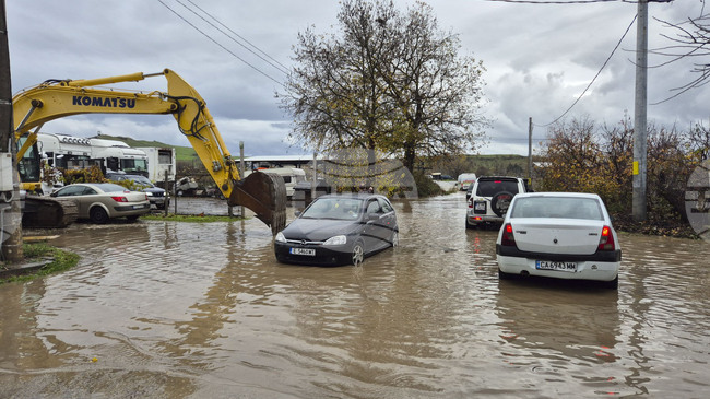 Обстановката в община Петрич остава сложна, каза кметът Димитър Бръчков