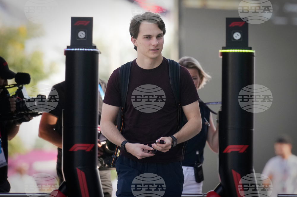 Qatar F1 GP Auto Racing