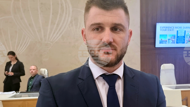 Има нужда от кардинални промени в общуването с държавата по темите напояване и поземлени отношения, каза председателят на НАЗ Илия Проданов