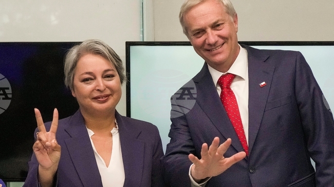 АФП: Президентските избори в Чили – дуел между двама напълно противоположни кандидати