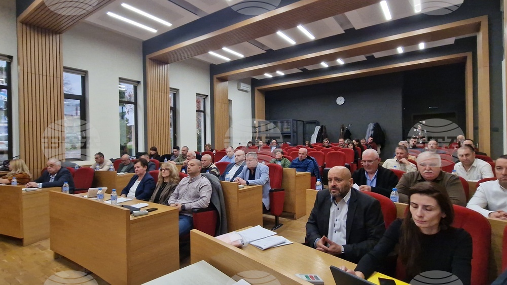 Общинският съвет на Троян прие актуализацията на бюджета и капиталовите разходи за 2025 г.