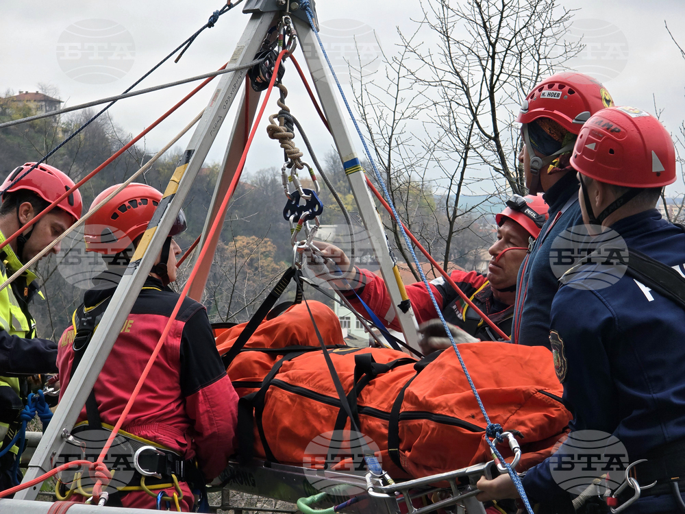 Ловеч - Единна спасителна система при верижна катастрофа - учение