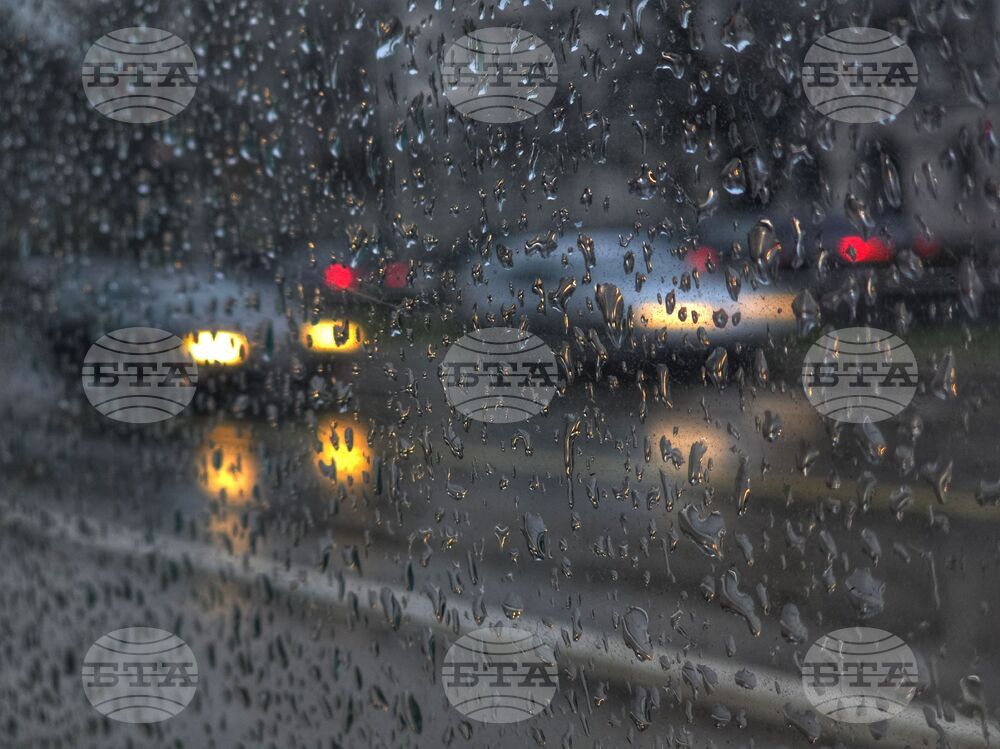 Столица - дъждовно време