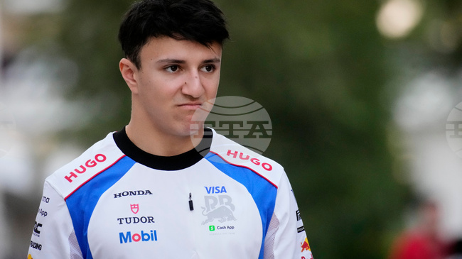 Тестовете до момента са много продуктивни за Ред Бул, заяви Исак Хаджар