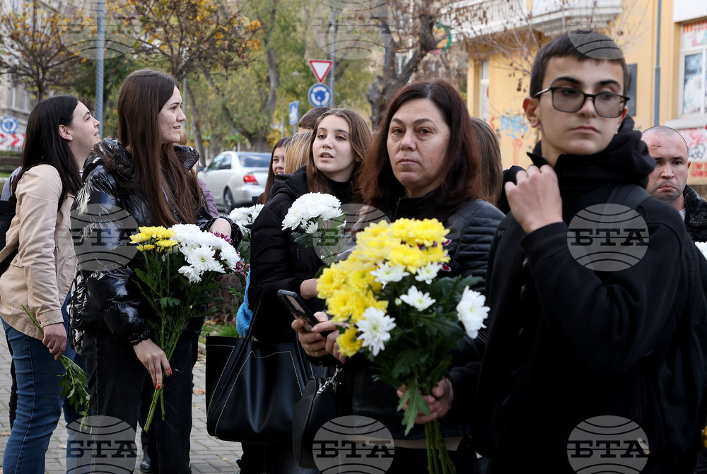 Варна - Михаил Колони - почит