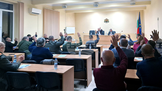 Общинският съвет в Исперих одобри решения, свързани с инфраструктура, здравеопазване, образование и земеделие