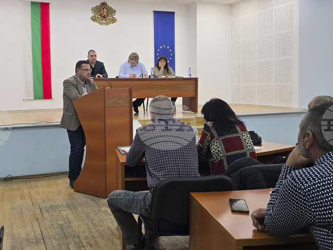 Свищов - заседание - Общински съвет