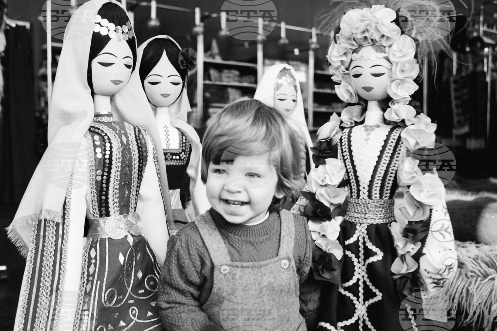 Фоторепортаж от магазин „Средец” до хотел „Рила“ в София