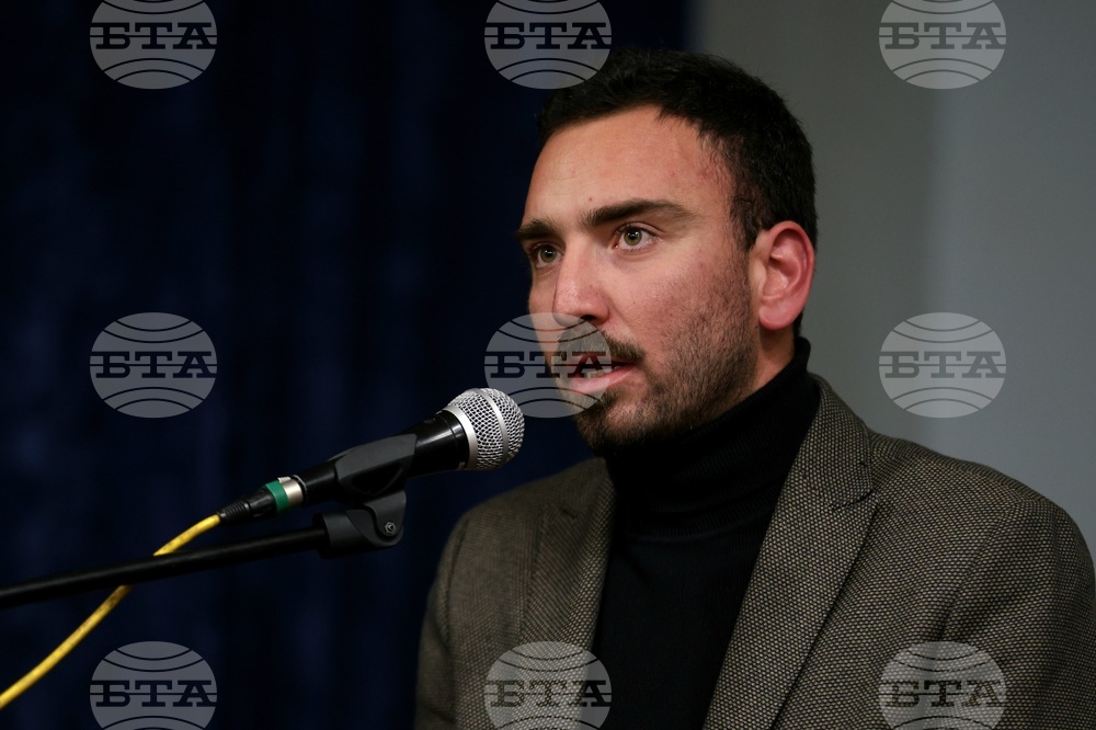 „Отвъд протокола“ - книга - представяне