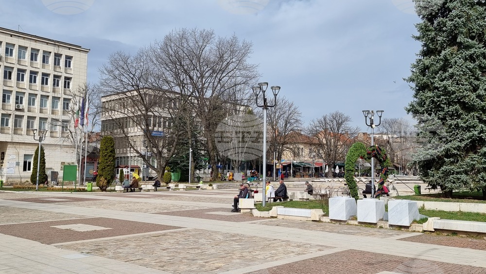 Промени в размера на някои данъци, такси и цени на услуги приеха общинските съветници в Мездра
