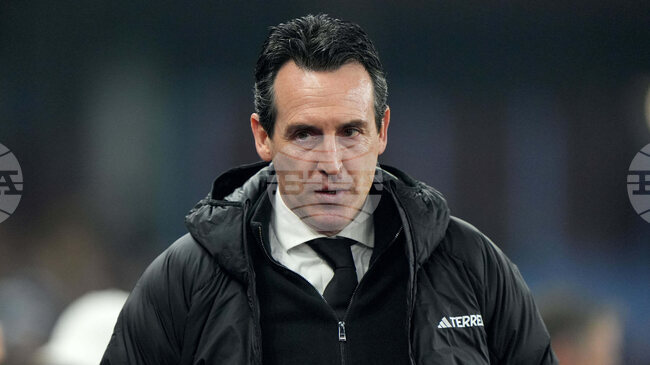 Мениджърът на Астън Вила Унай Емери отново остави Харви Елиът извън групата на отбора за Лига Европа