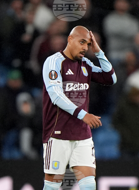 Рома преговаря с нападателя Дониел Мален от Астън Вила