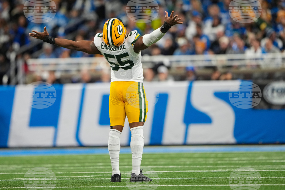 Packers Lions Football