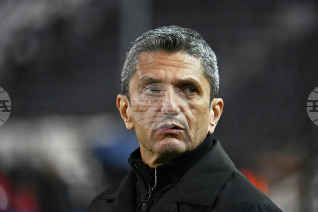 Старши треньорът на ПАОК Разван Луческу: "Трябва да бъдем готови за предстоящия двубой, за да спечелим трите точки"