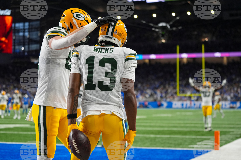 Packers Lions Football