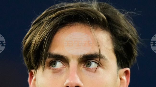 Пауло Дибала поднови тренировки с Рома, ще бъде на линия за мача с Каляри 